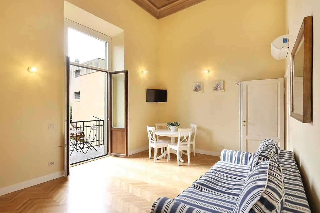 Flora Apartment Florence 0*,