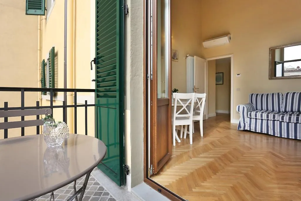 Flora Apartment Florence